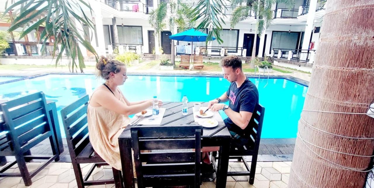 J7 Villaj Resort Trincomalee Exterior foto