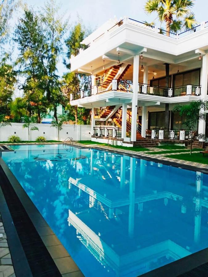 J7 Villaj Resort Trincomalee Exterior foto